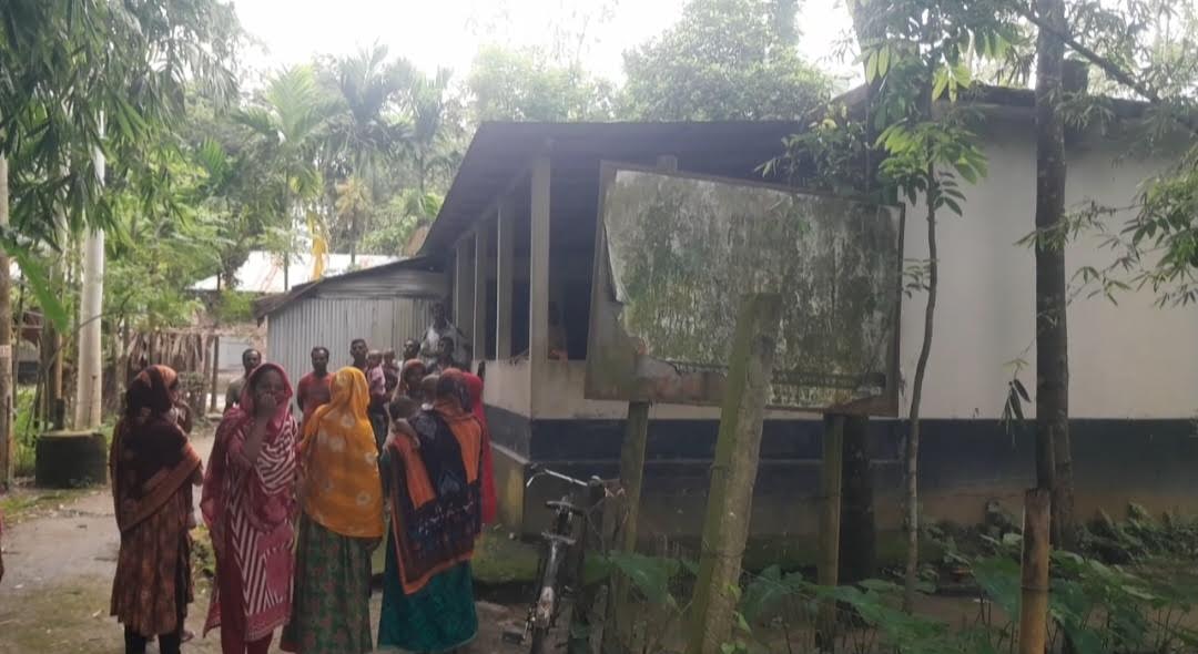 কুড়িগ্রামে মাঠ পর্যায়ের স্বাস্থ্য কর্মীদের দায়িত্বে গাফিলতি,শিশুরা ভিটামিন এ ক্যাপসুলে বঞ্চিত 