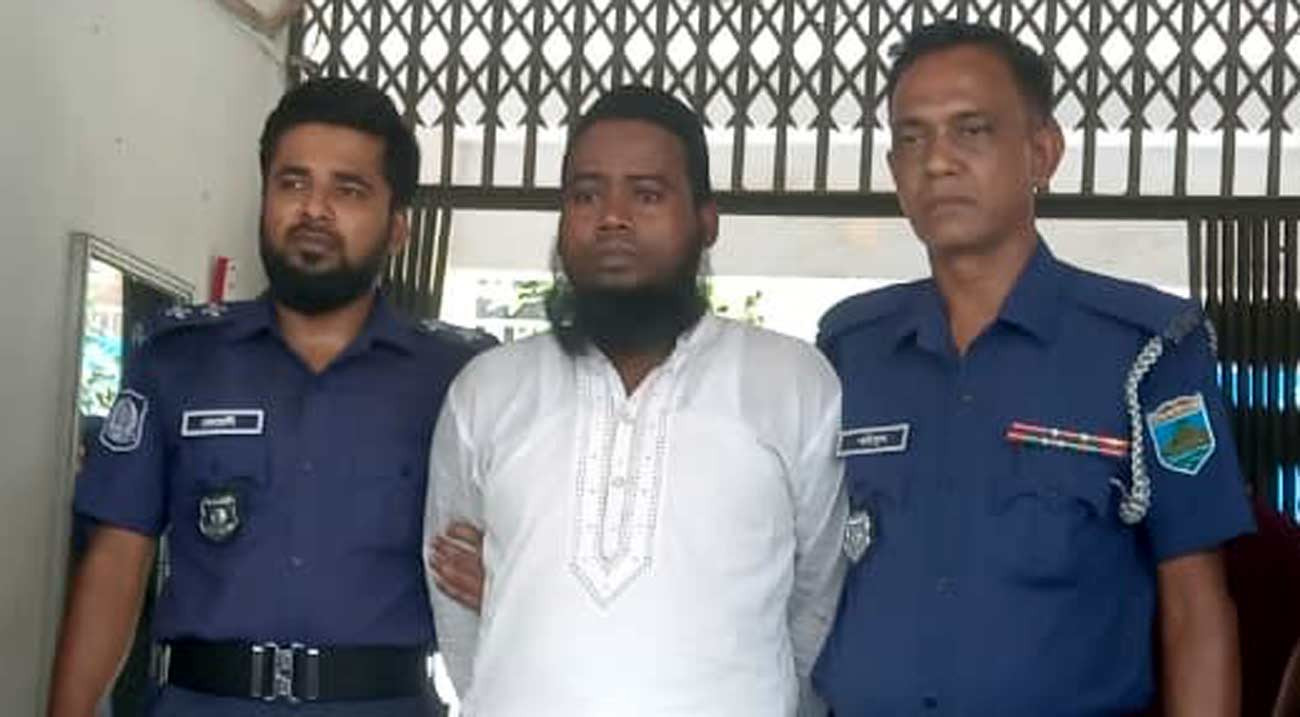 শতাধিক ব্যক্তির ২১ লাখ টাকা আত্মসাৎ, ‘জিনের বাদশা’ গ্রেপ্তার