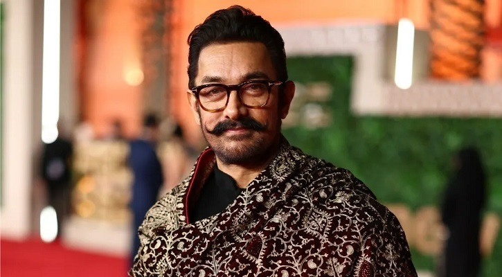 তৃতীয় বিয়ের দ্বারপ্রান্তে, কেন ভেঙেছিল আমিরের দুই বিয়ে?