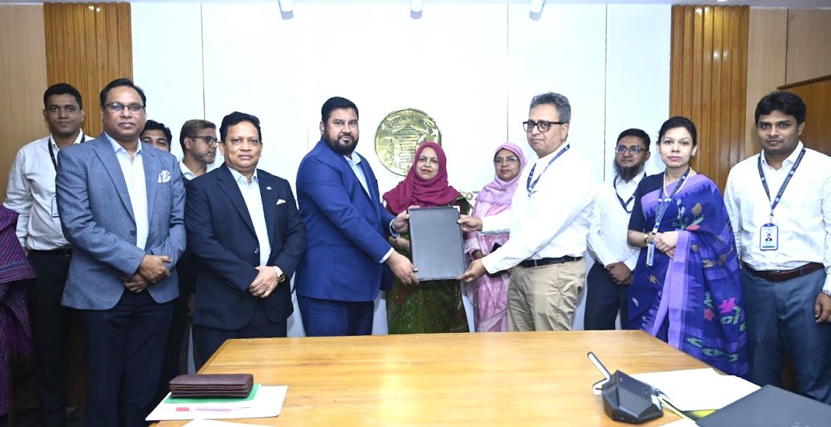 সিএমএসএমই খাতের উন্নয়নে বাংলাদেশ ব্যাংকের সাথে এনসিসি ব্যাংকের দুটি গুরুত্বপূর্ণ পুনঃঅর্থায়ন চুক্তি স্বাক্ষর