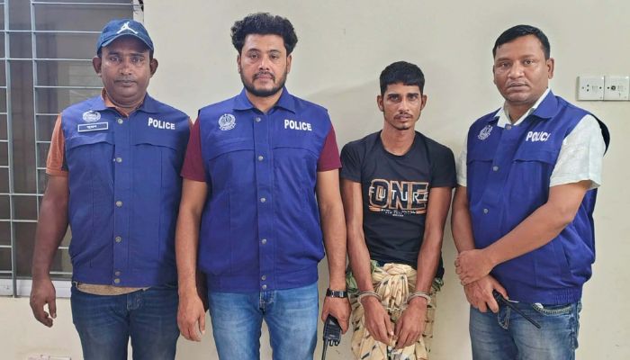 আনোয়ারায় সংঘবদ্ধ ধর্ষণ মামলার আসামি ফারুক গ্রেপ্তার