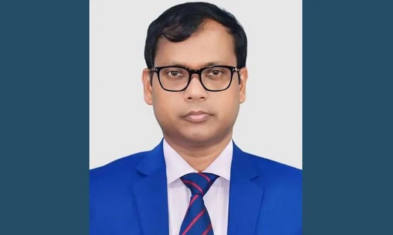 মাজারের অর্থ নিয়ে ডিসি সারওয়ারের কল রেকর্ড ভাইরাল