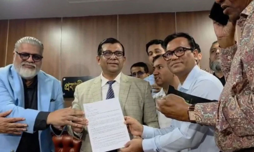 মালয়েশিয়ার শ্রমবাজার স্বচ্ছ প্রক্রিয়ায় উন্মুক্ত করতে কাজ করছে সরকার: প্রবাসীকল্যাণ সচিব