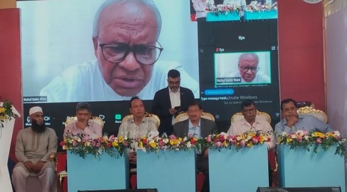 আধুনিক প্রযুক্তির মাধ্যমে শিল্পকে এগিয়ে নিতে হবে: রুহুল কবির রিজভী